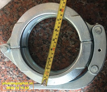 Cùm kẹp ống bơm bê tông DN125