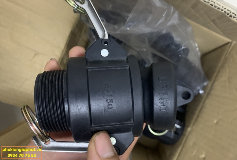 Bo camlock kieu DP B Nhua