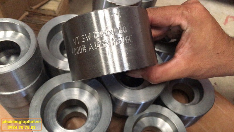 Coupling stailees steel class 3000 ASTM B16 11