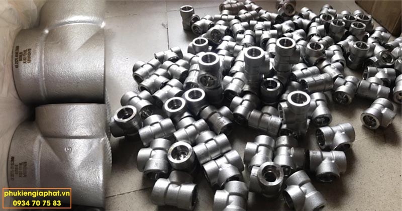 Socket weld equal Tee #6000 ASME B16 11
