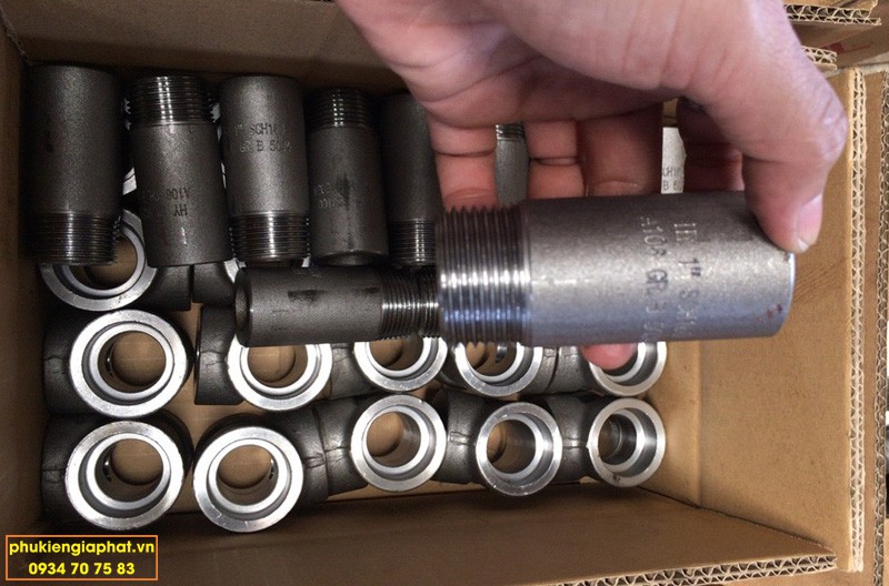 ASTM A105N Threaded Nipple