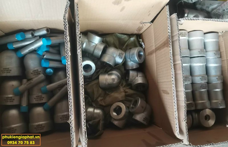 Mua Co 90 độ thép áp lực cao ở đâu