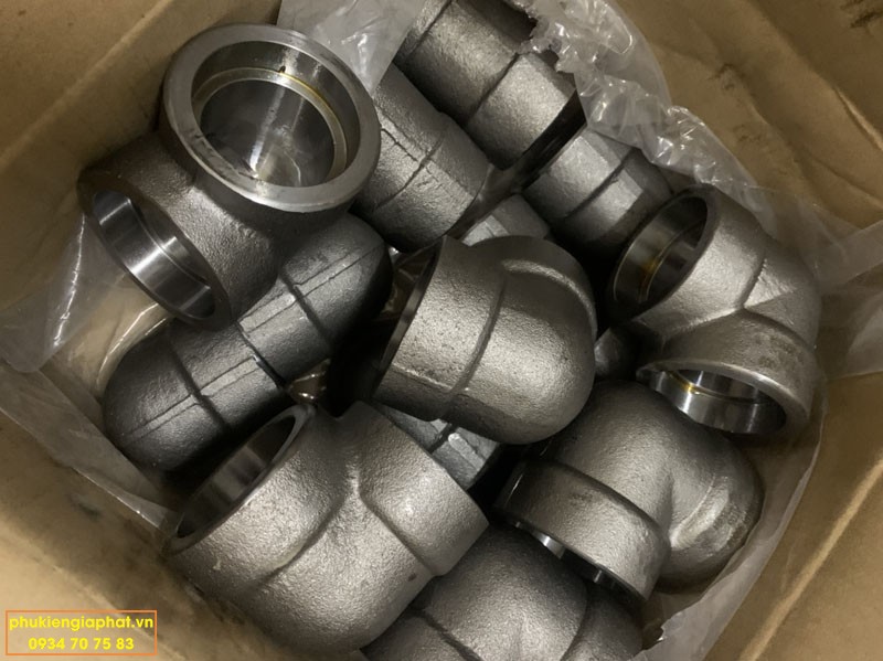 Elbow 90 socket weld fitting A105