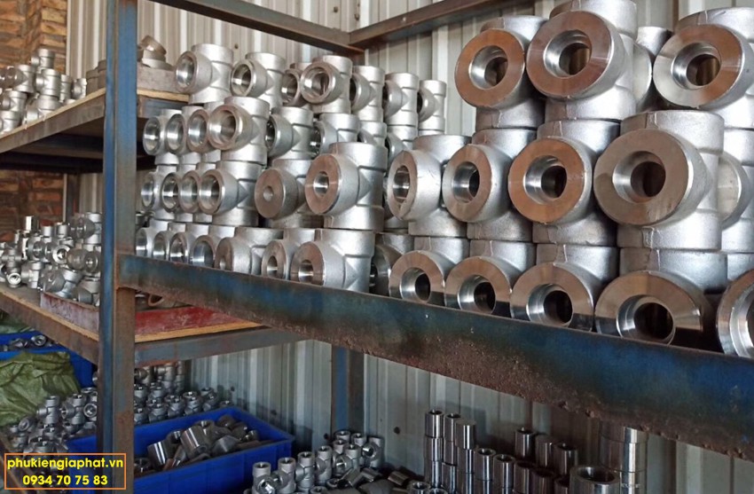 Mua co thép hàn áp lực cao Class 3000 ở đâu