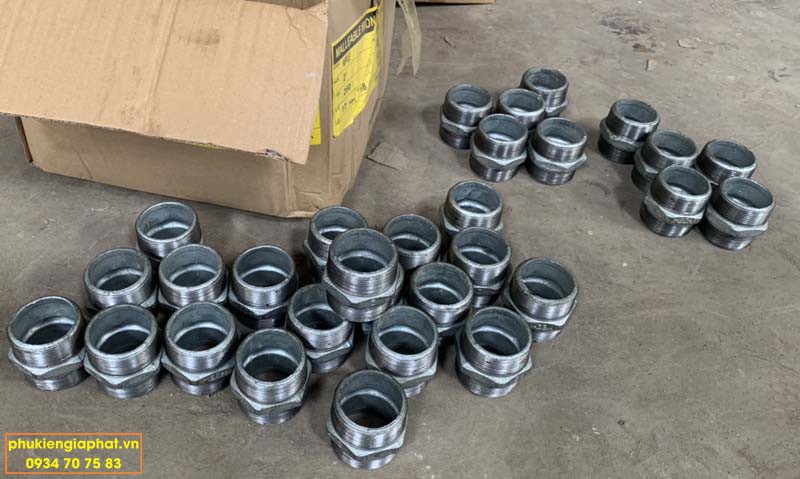 Malleable iron galvannized mech