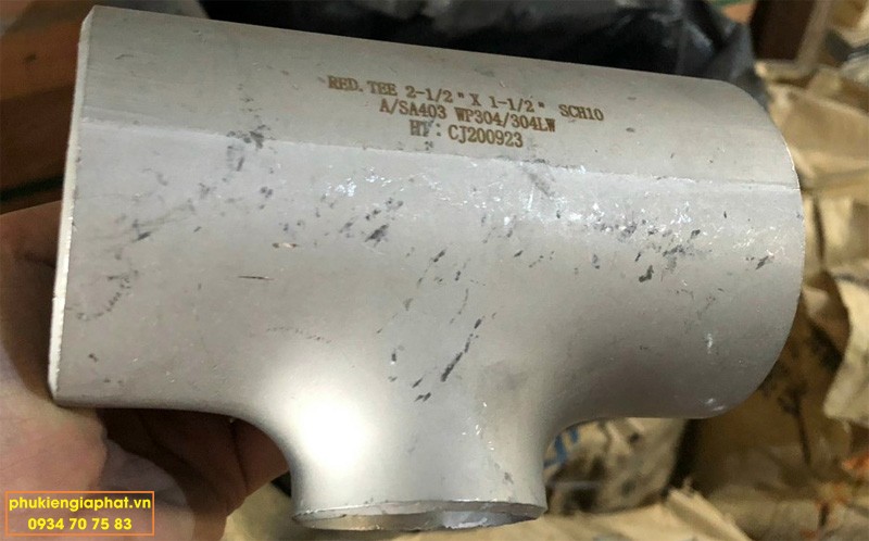 Reduce Tee F304 DN65 Sch10