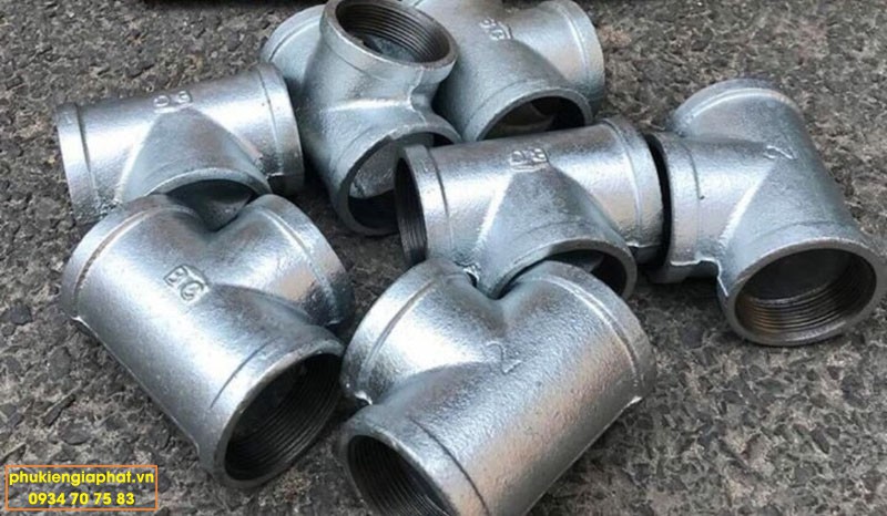 Tê đều thép mạ kẽm nối ren