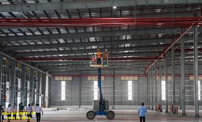 Xây bệnh viện dã chiến