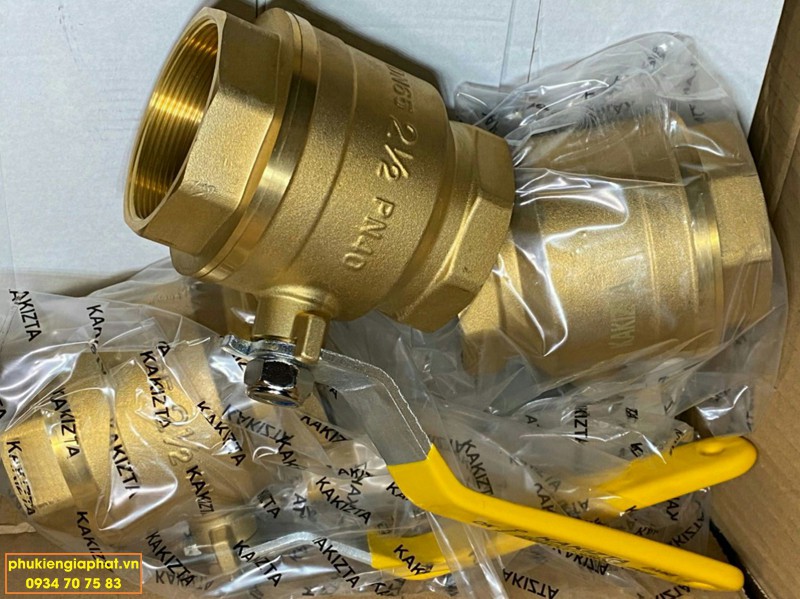 Van bi tay gat ren trong PN40 Kakitza